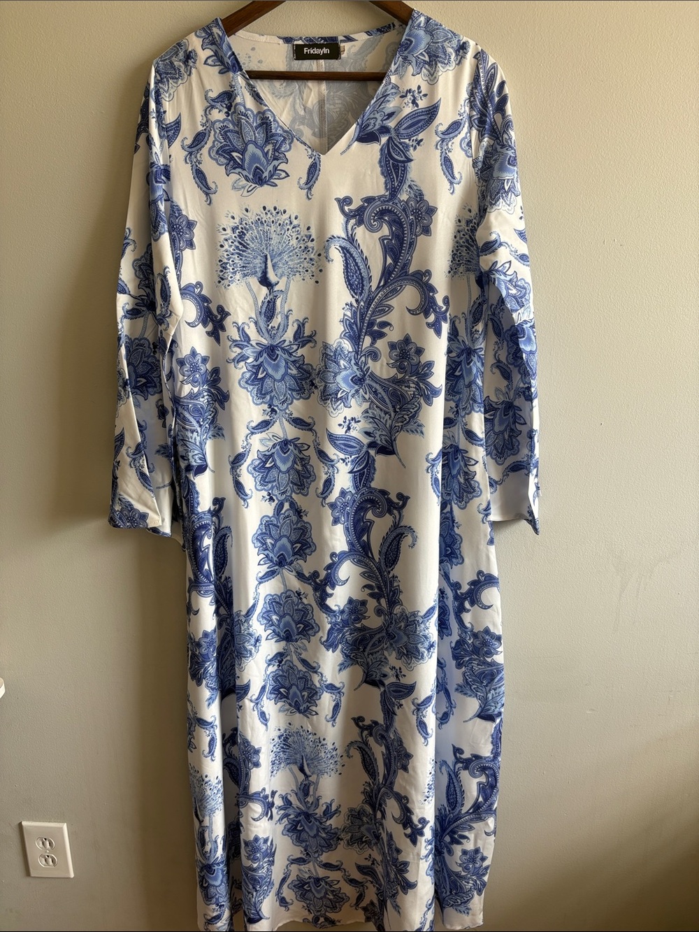 FridayIn Blue White Peacock Paisley Maxi Dress Large